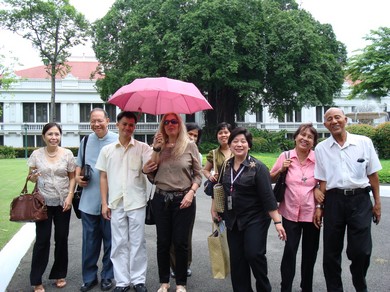 A happy Vassula and TLIG Philippines members leave Malacanang Palace
