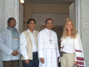Fr. Ignace Topno, S.J. the interpreter, Fr. Stephen, the <br>Cardinal and Vassula