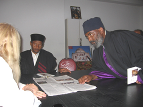 Vassula and the Ethiopian Orthodox Priests