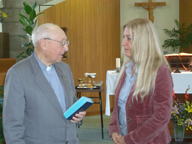Vassula with Fr. Daniel Van Kerkhove